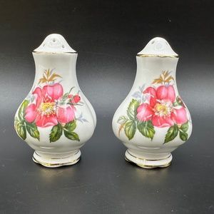 Royal Albert Prairie Rose Salt Pepper Shakers Set Bone China England